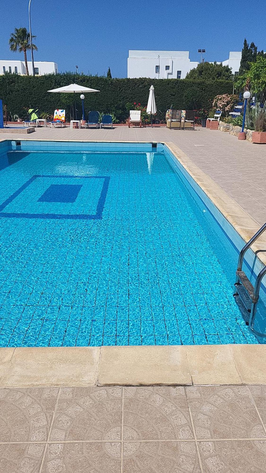 King Philips Apartment Paphos Luaran gambar