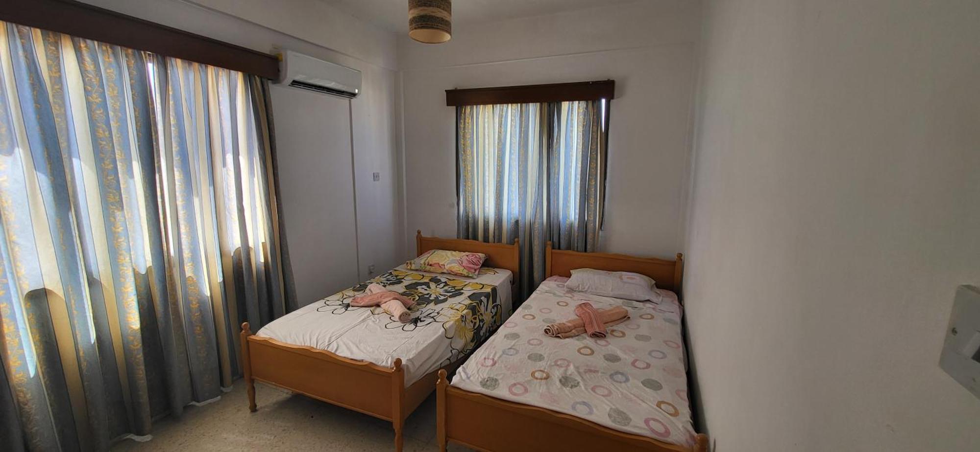 King Philips Apartment Paphos Luaran gambar